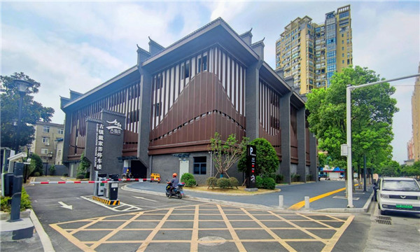 戴家弄南側(cè)停車場順利完成規(guī)劃驗(yàn)收！